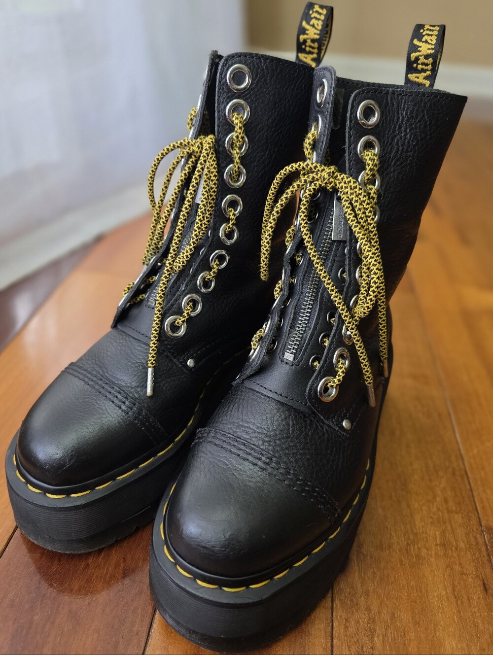 Dr. Martens Sinclair Hi Max Pisa Leather Platform Zip Boots Black Women's 7 - Picture 6 of 15